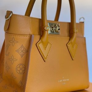 Louis Vuitton Onmyside PM